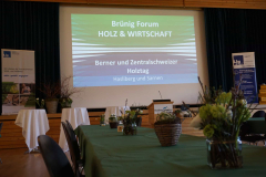 2022-bruenig-forum-300
