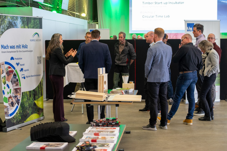 2026.01.30_Bruenig-Forum-People-1